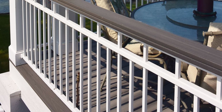 AFCO Aluminum Railing | HomeOver.com